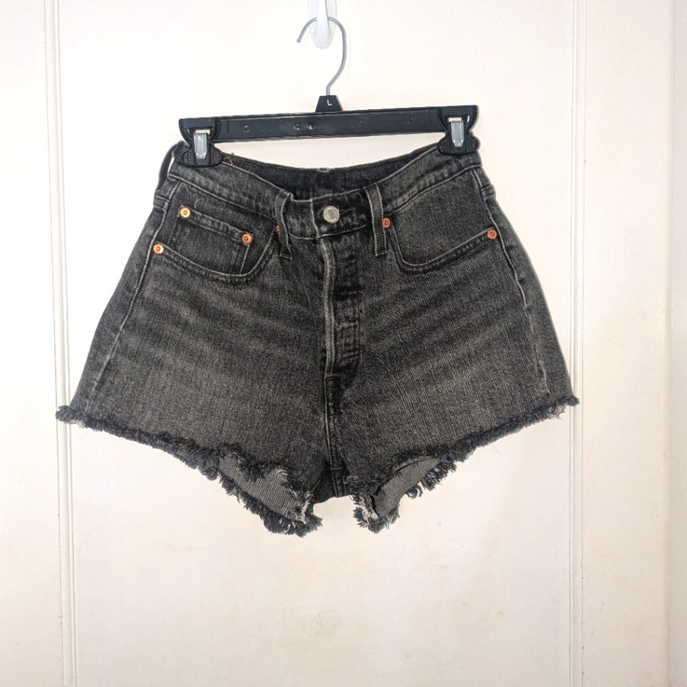 Levi's 501 Denim Shorts (W27)